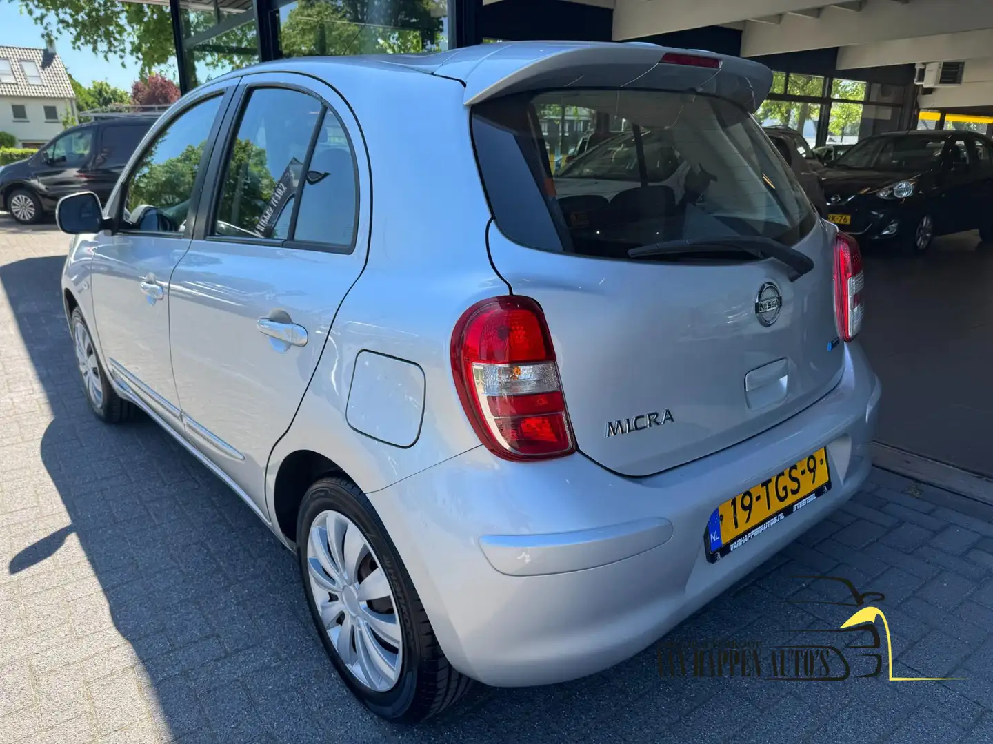 Nissan Micra 1.2 DIG-S Acenta / APK 5-2026 Gris - 2