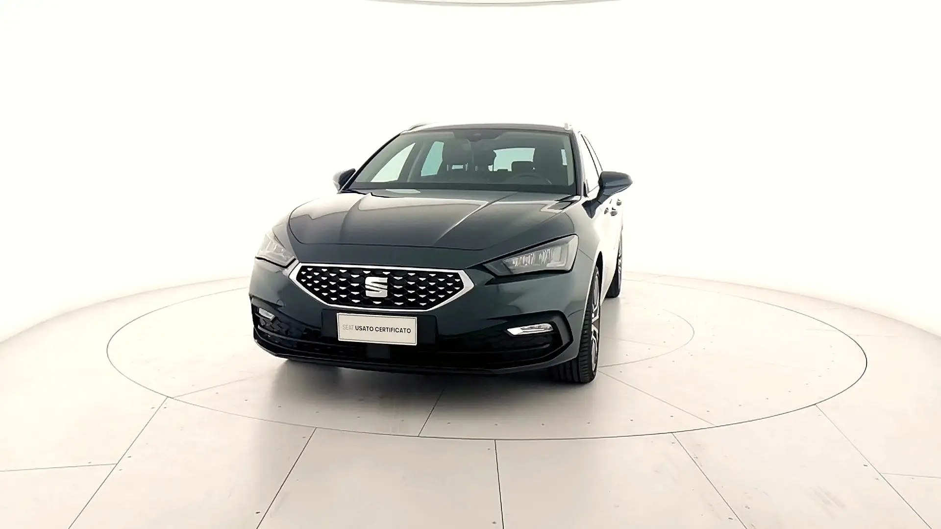 SEAT Leon IV 2020 Sportstourer - Leon Sportstourer 1.5 etsi Grau - 1