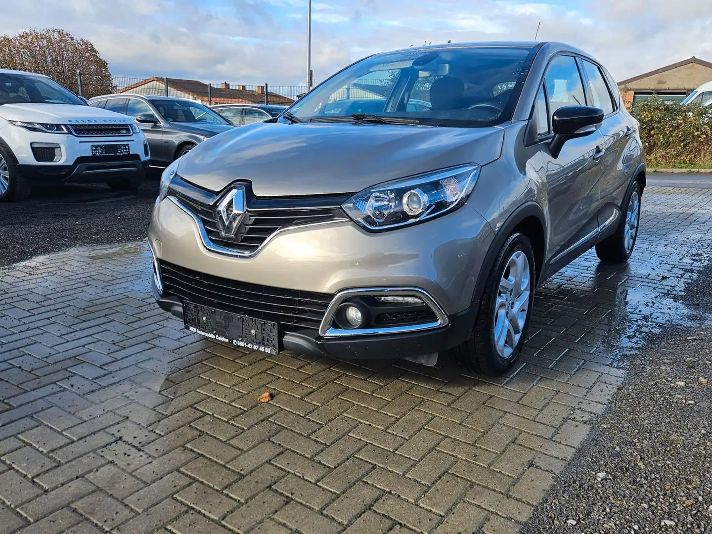Renault Captur Luxe - 1
