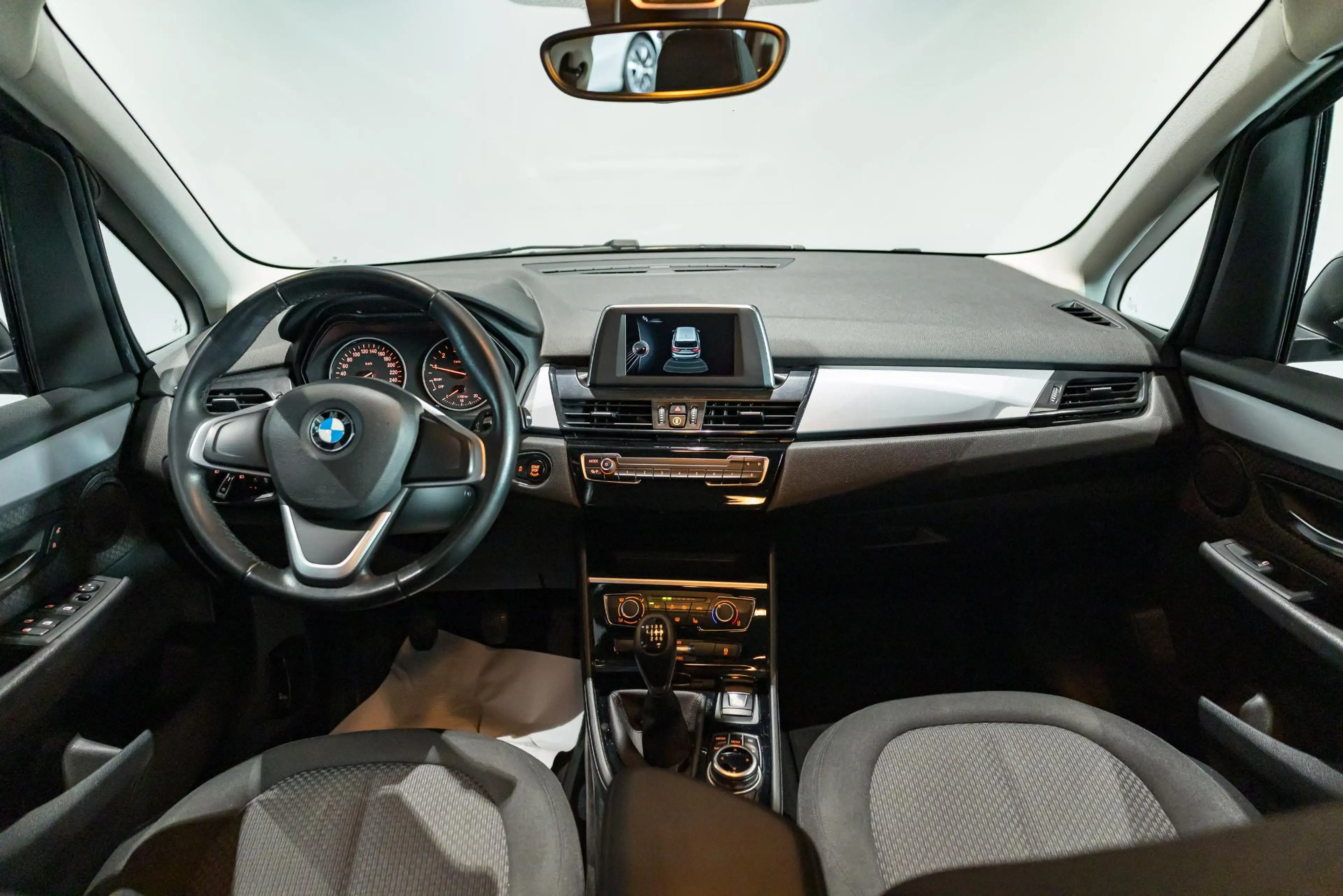 BMW 216 2 Reeks Gran Tourer 216i (75kW) — photo 12