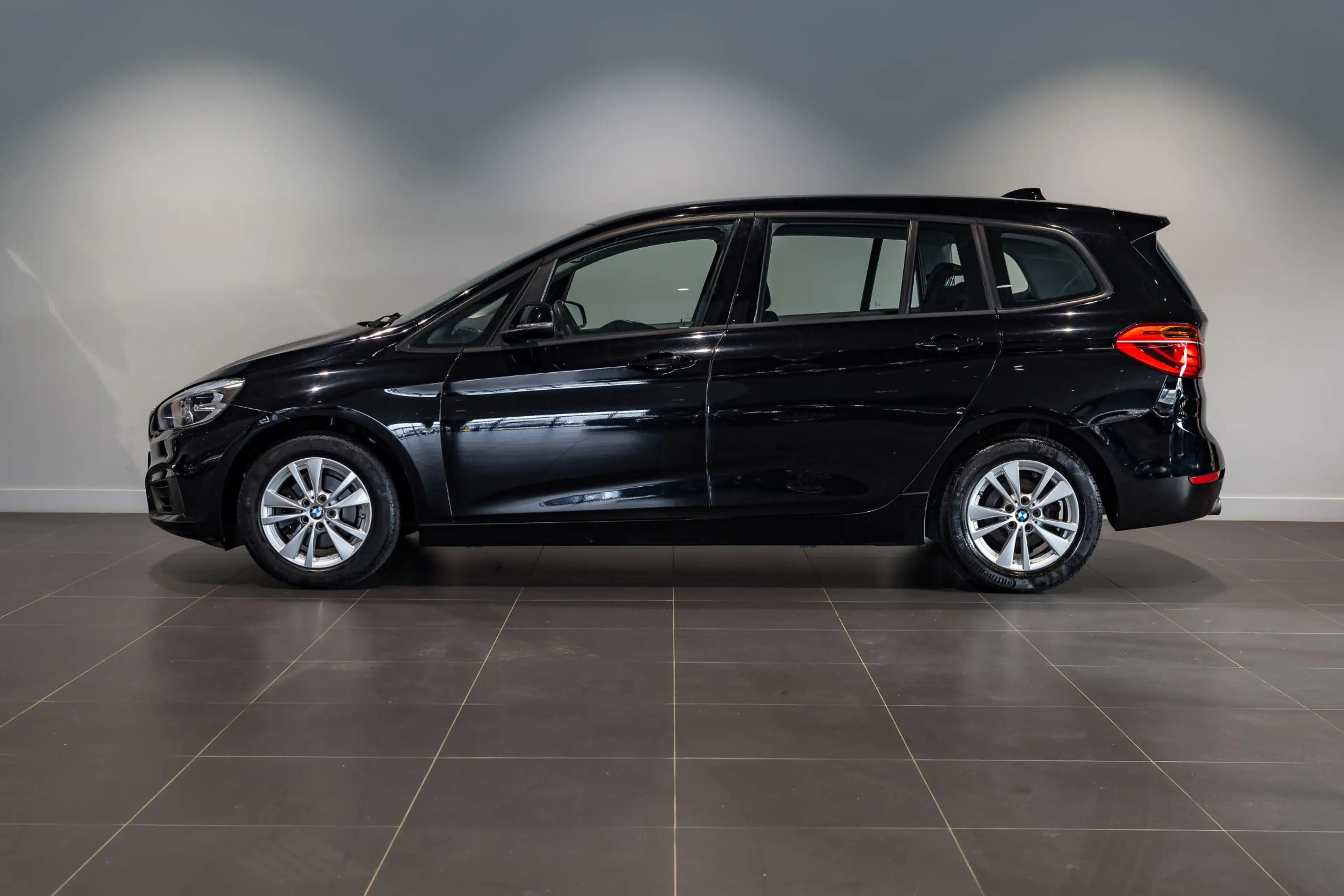 BMW 216 2 Reeks Gran Tourer 216i (75kW) — photo 4