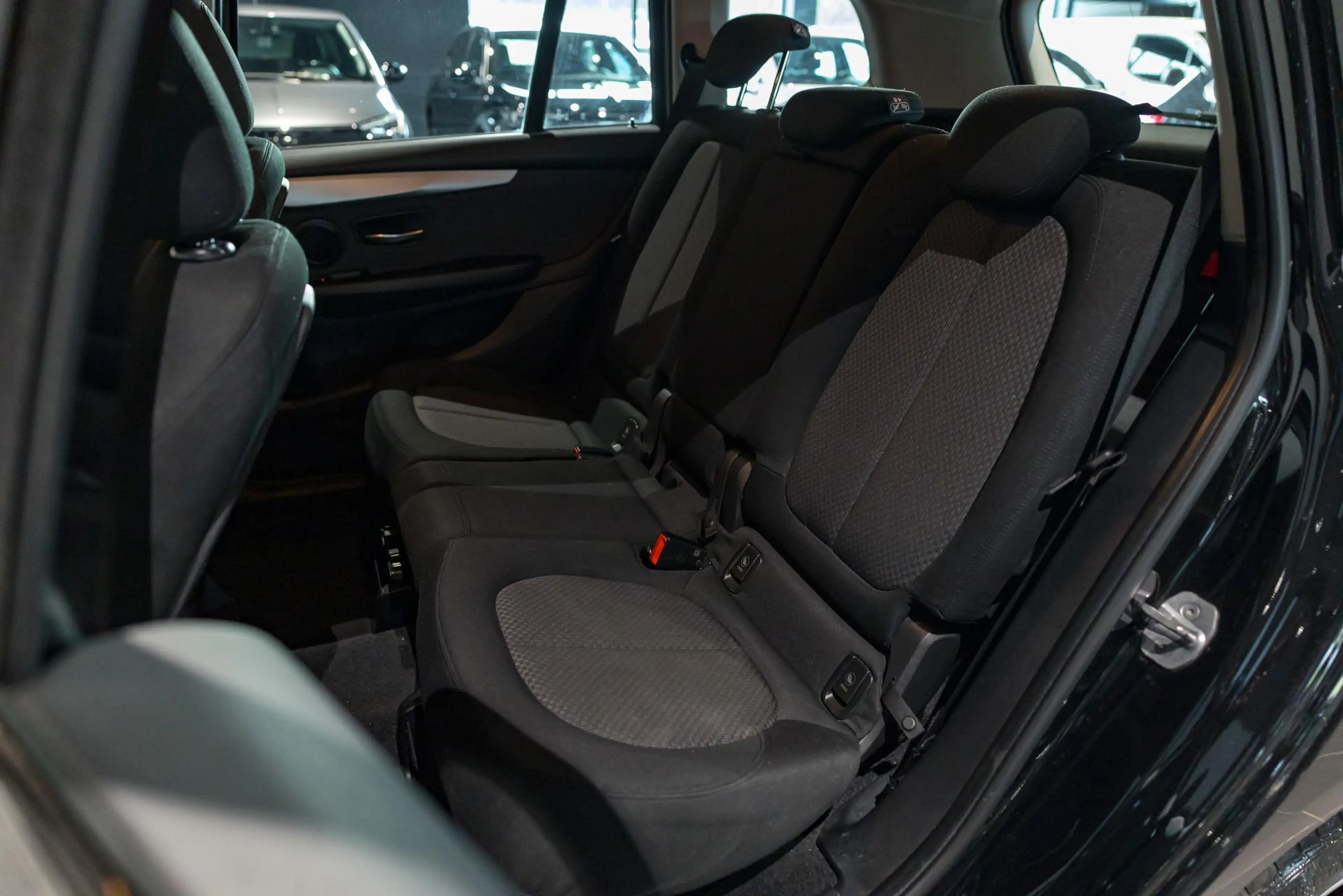 BMW 216 2 Reeks Gran Tourer 216i (75kW) — photo 11