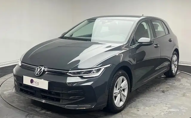 Volkswagen Golf main image