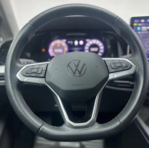Volkswagen Golf view 13