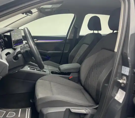 Volkswagen Golf view 7