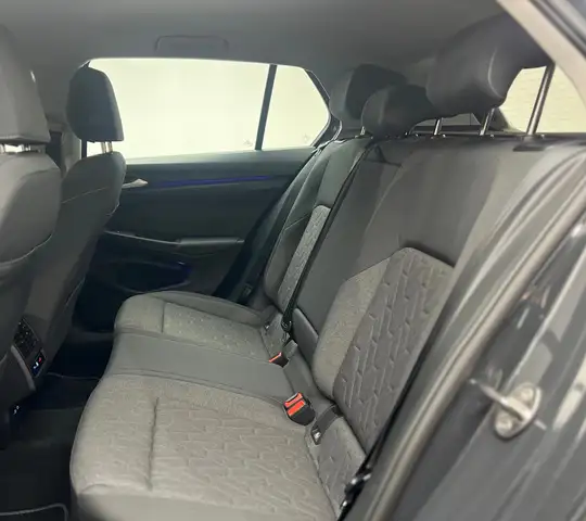 Volkswagen Golf view 8