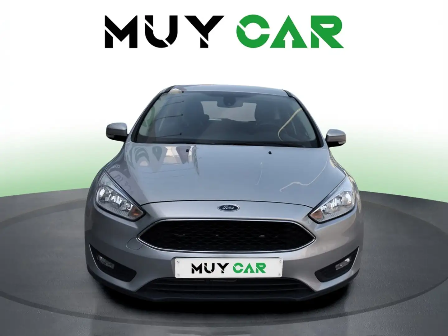 Ford Focus 1.0 Ecoboost Auto-S&S Trend+ 125 Grau - 2