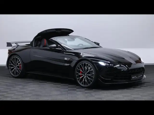 Aston Martin Vantage view 8