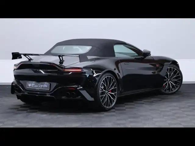 Aston Martin Vantage view 15