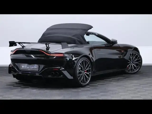Aston Martin Vantage view 14