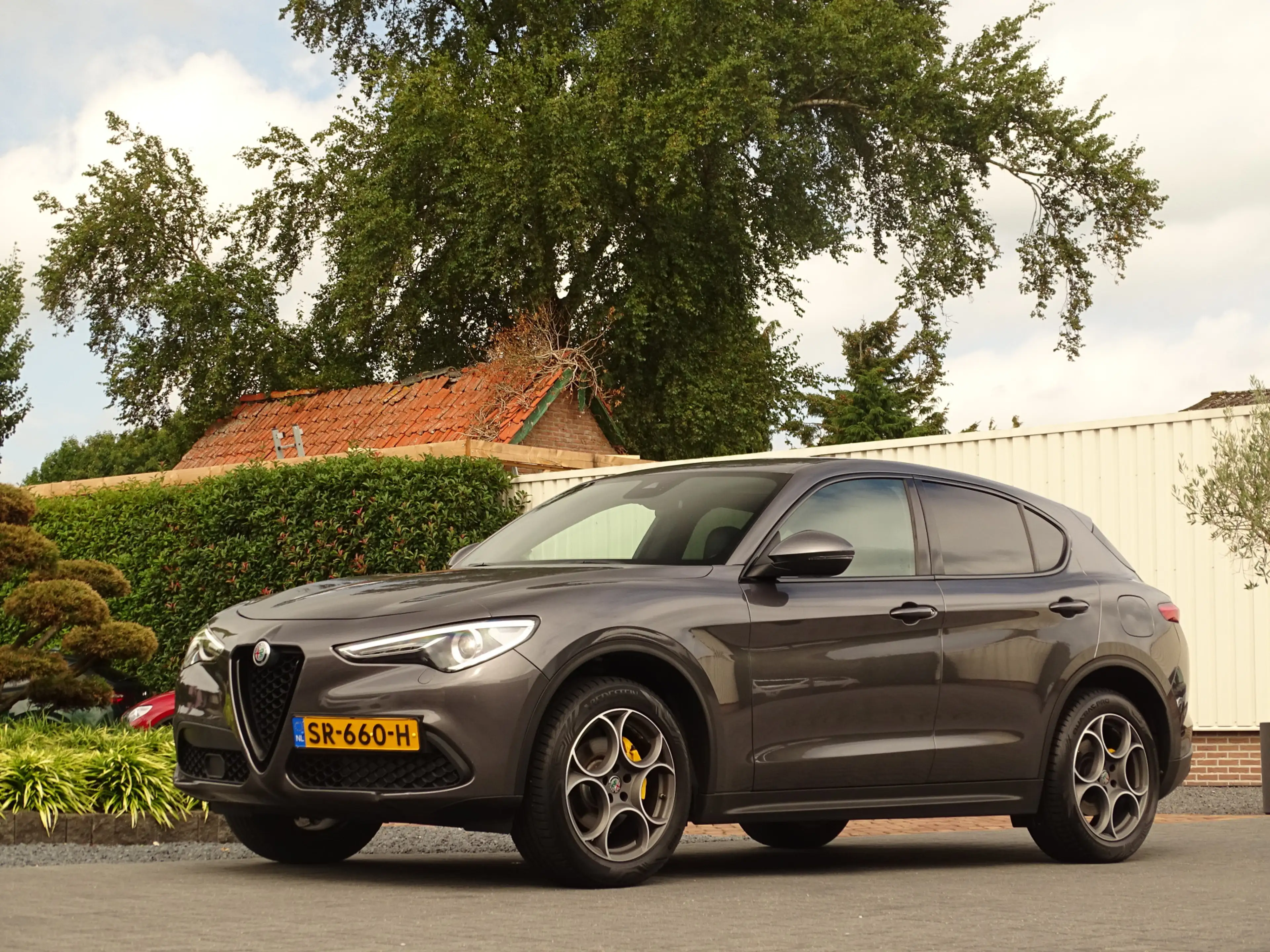 Alfa Romeo Stelvio 2.0 T AWD Velocest. | Carplay!! | Flippers | All-B — photo 4