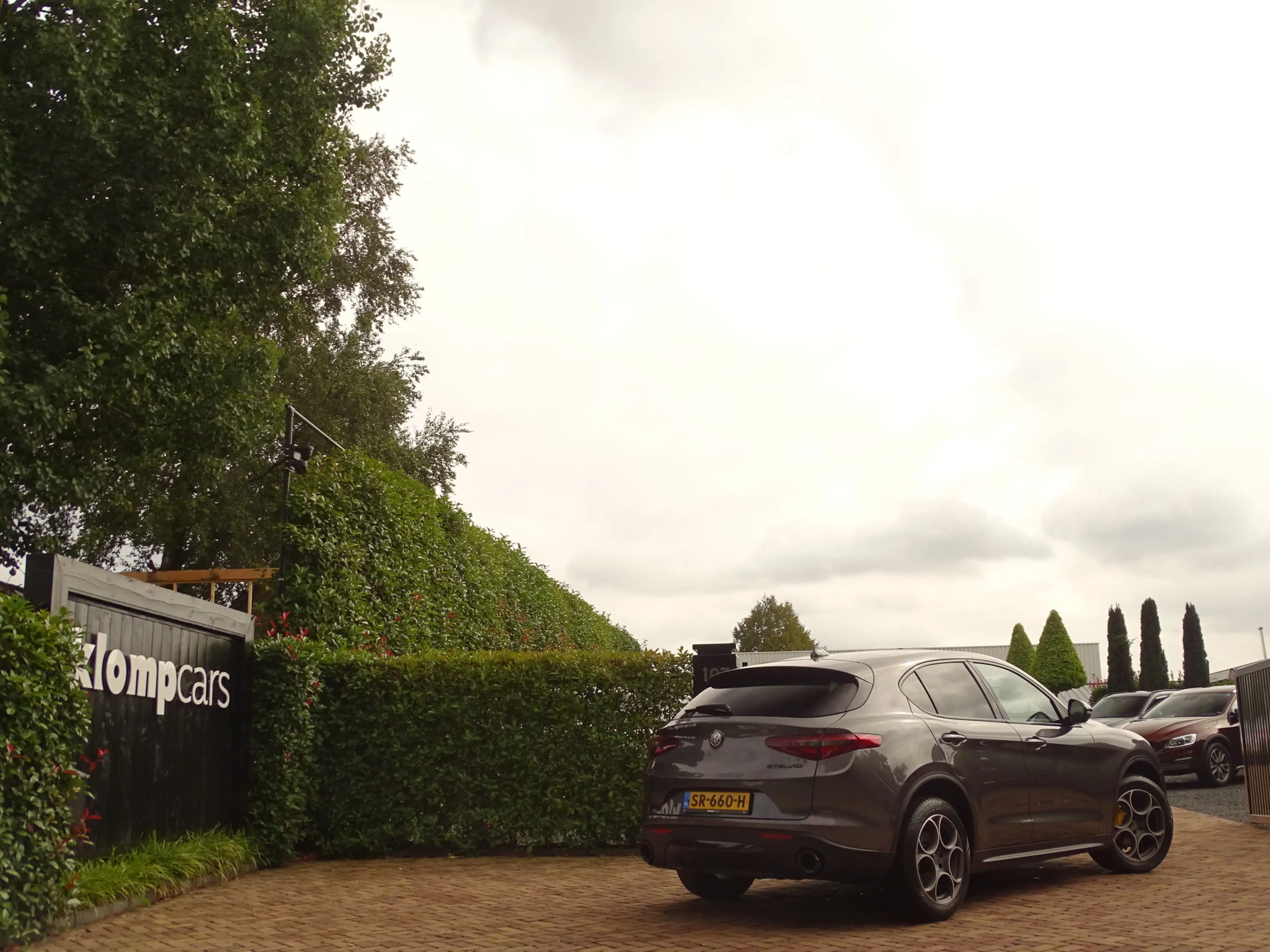 Alfa Romeo Stelvio 2.0 T AWD Velocest. | Carplay!! | Flippers | All-B — photo 25
