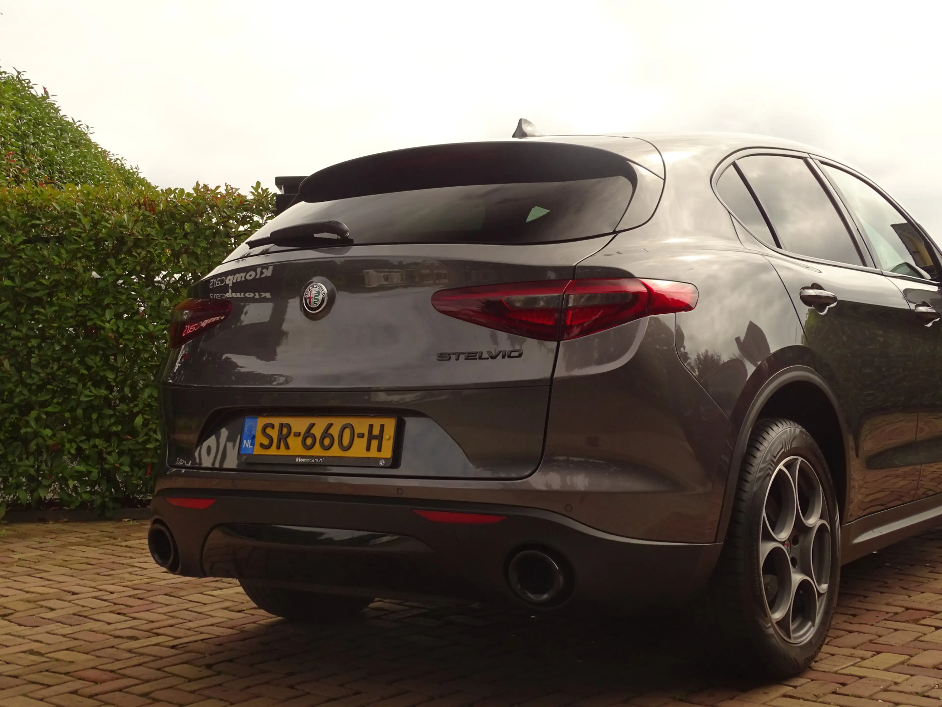 Alfa Romeo Stelvio 2.0 T AWD Velocest. | Carplay!! | Flippers | All-B — photo 26