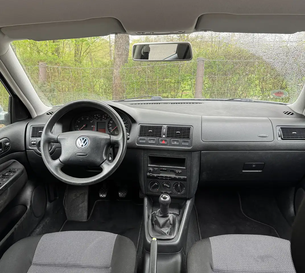 Volkswagen Golf 1.4 Special, foto 3
