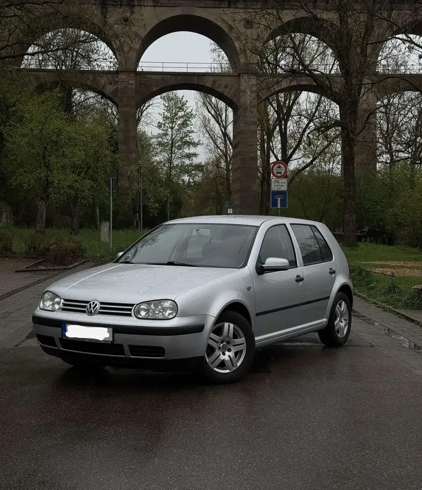 Volkswagen Golf 1.4 Special, foto 1