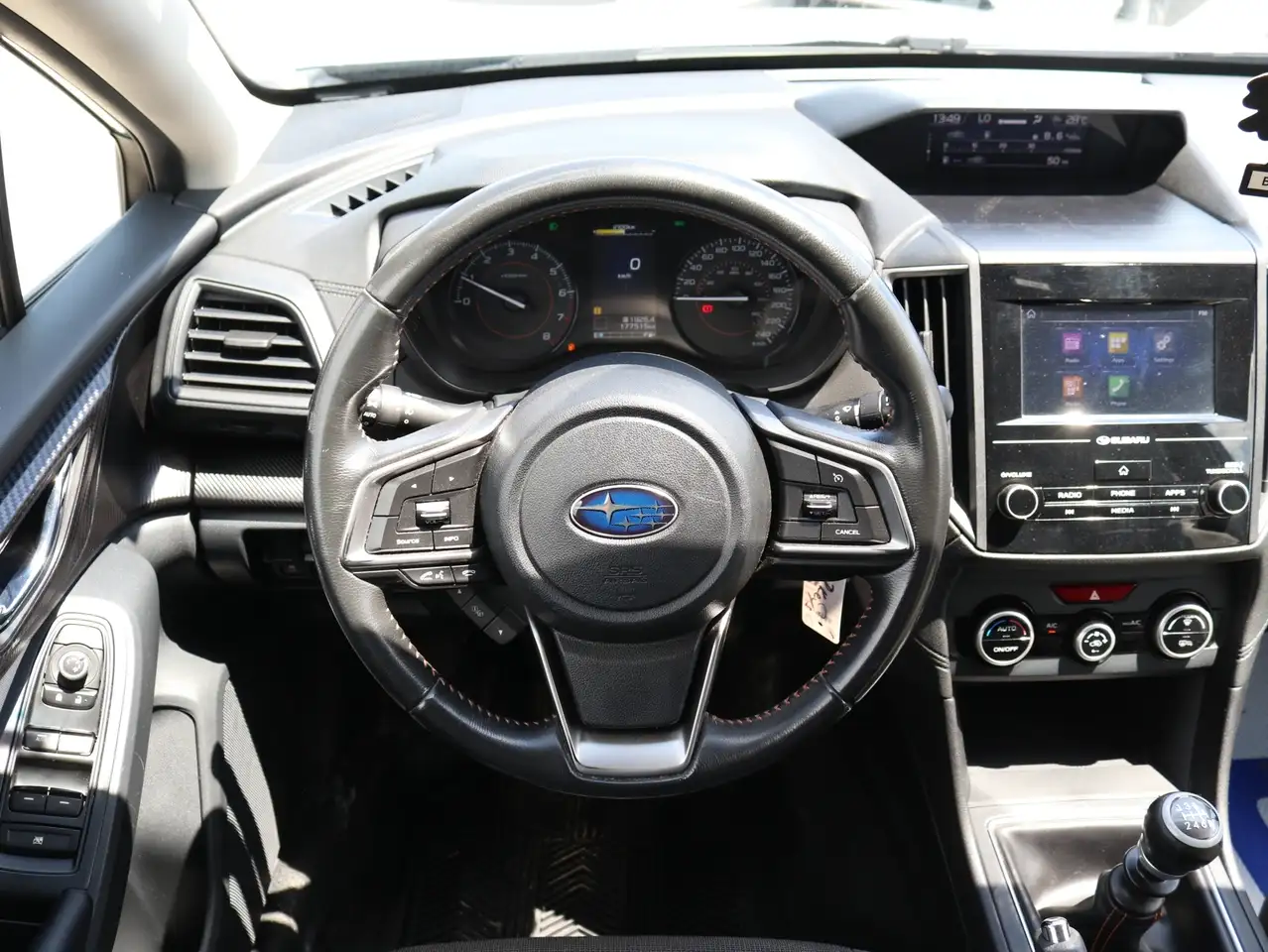 Subaru Crosstrek photo Subaru Crosstrek
