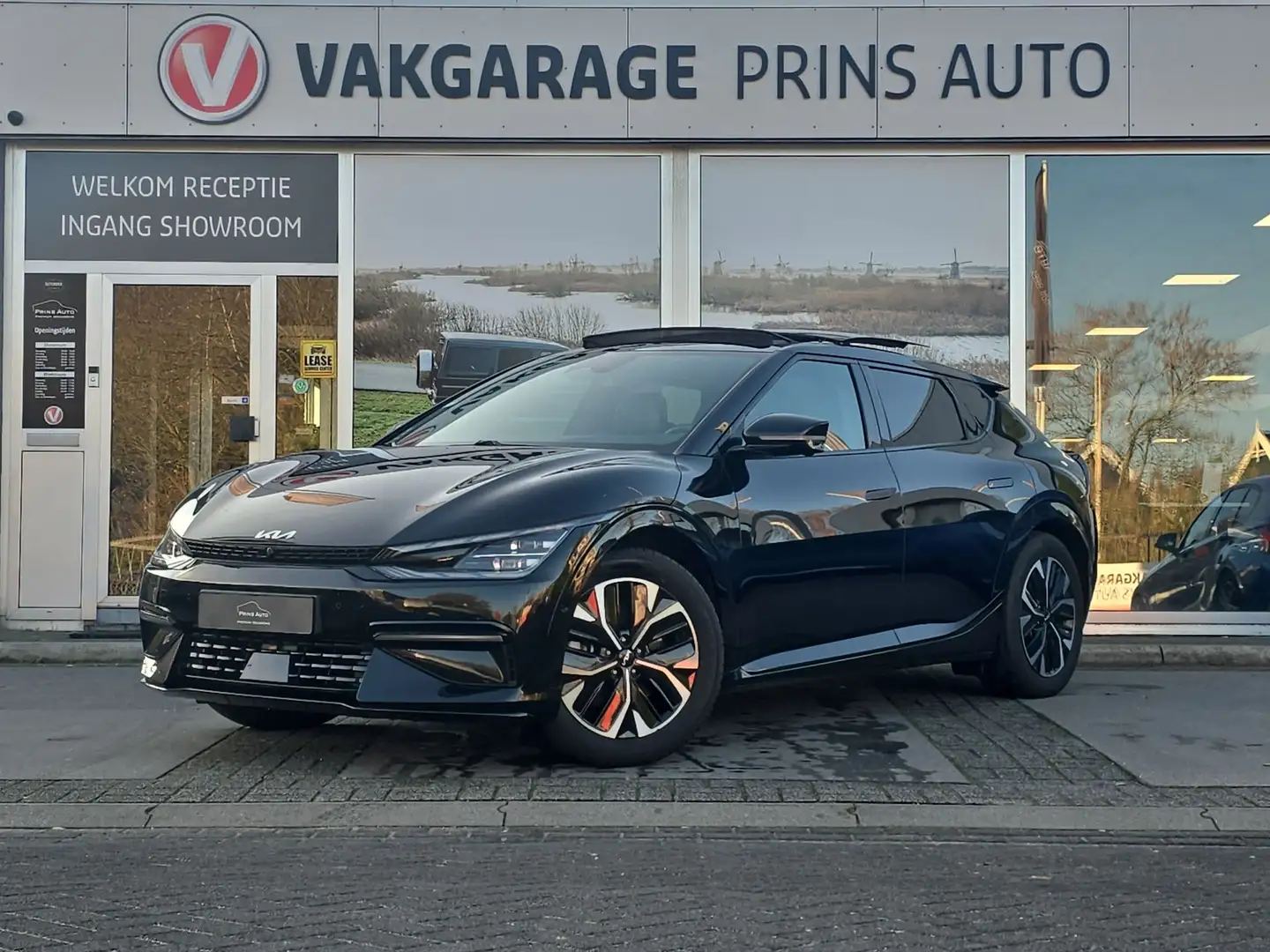 Kia EV6 GT-Line 77.4 kWh |SOH 92%|PANO|MERIDIAN|TREKHAAK|S Zwart - 1