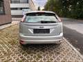 Ford Focus Ghia 1.6 Benzeiner Automatik 1 Besitzer neues Pickerl Silber - thumbnail 7