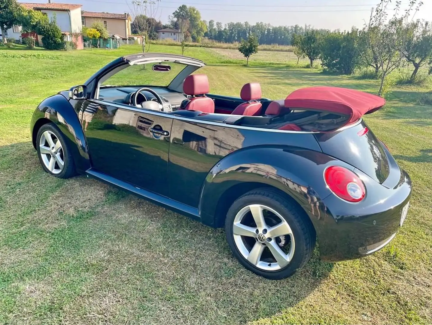 Volkswagen New Beetle New Beetle Cabrio 1.9 tdi limited Red Edition Rosso - 2