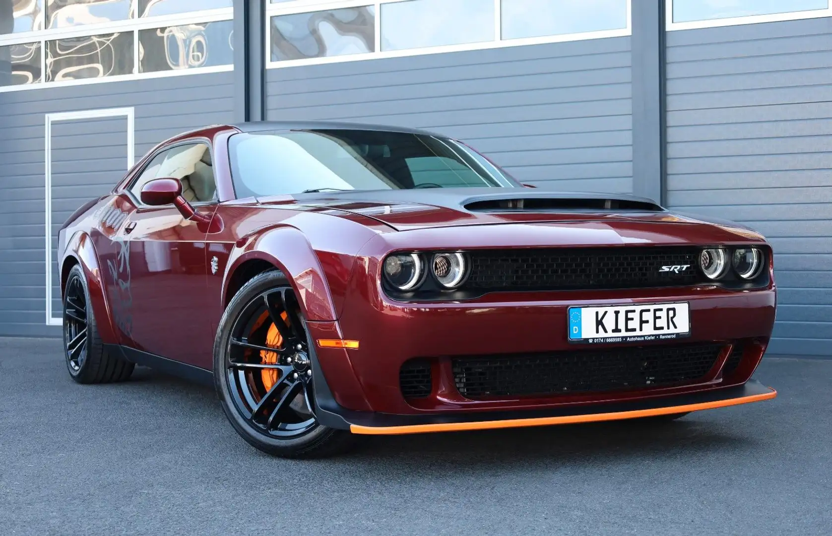 Dodge Challenger 6.4 SRT DEMON Optik/LPG/BREMBO/R20 Červená - 1