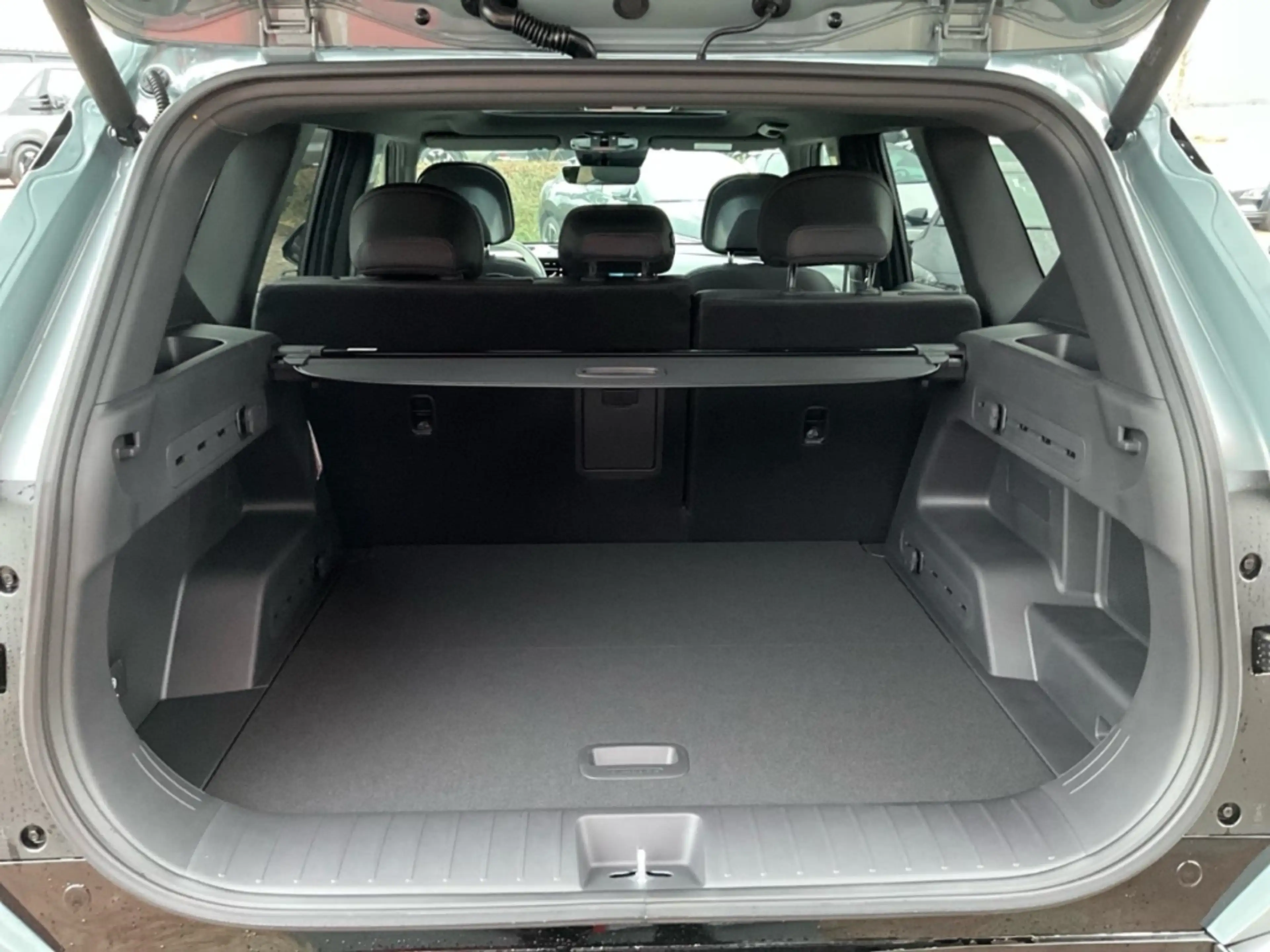 Kia EV5 GT-Line Glasdach Drive 81,4-kWh ACC Massage Head-U — photo 13