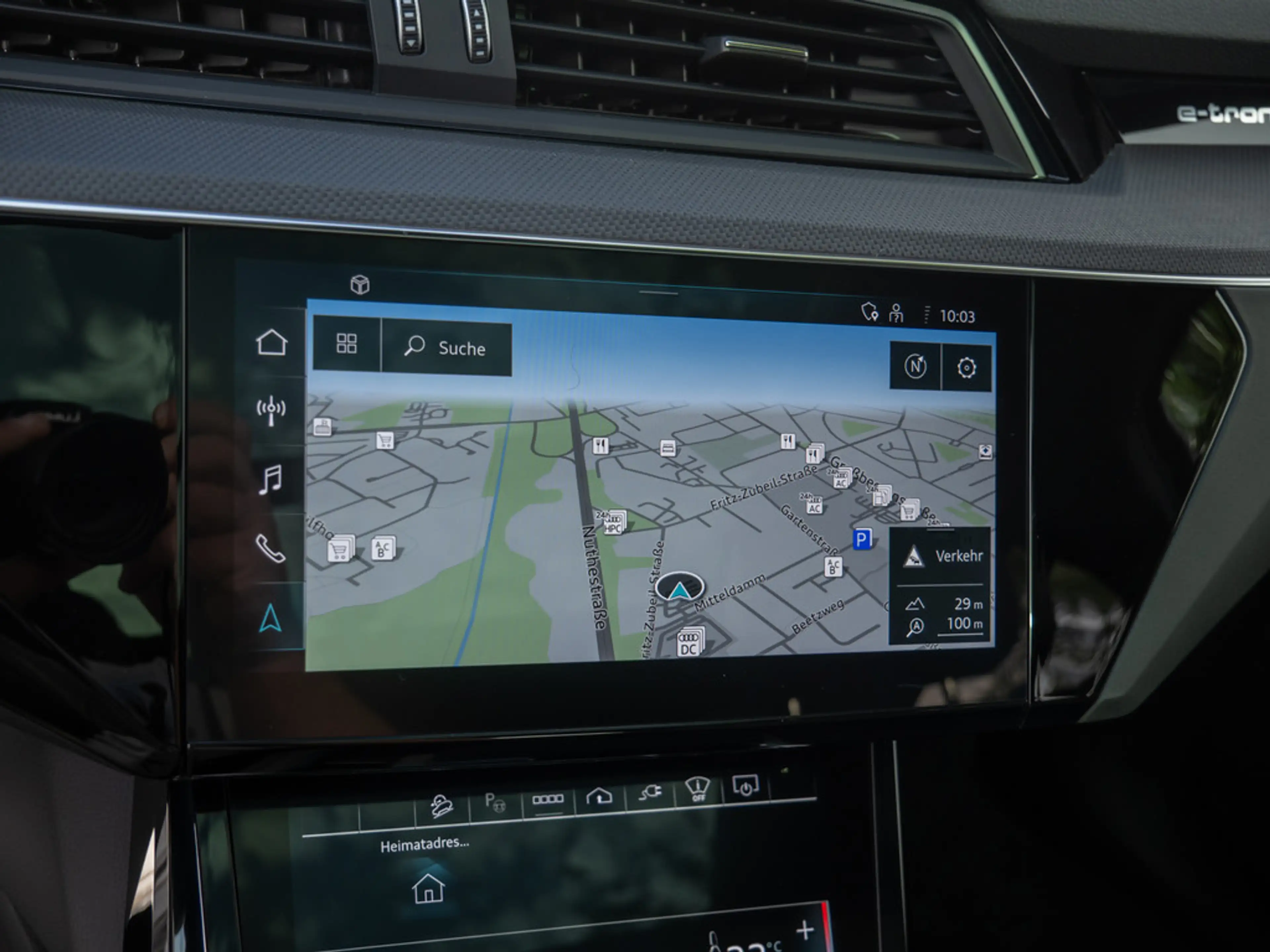 Audi Q8 e-tron S line 55 quattro MATRIX PANO ACC B — photo 10