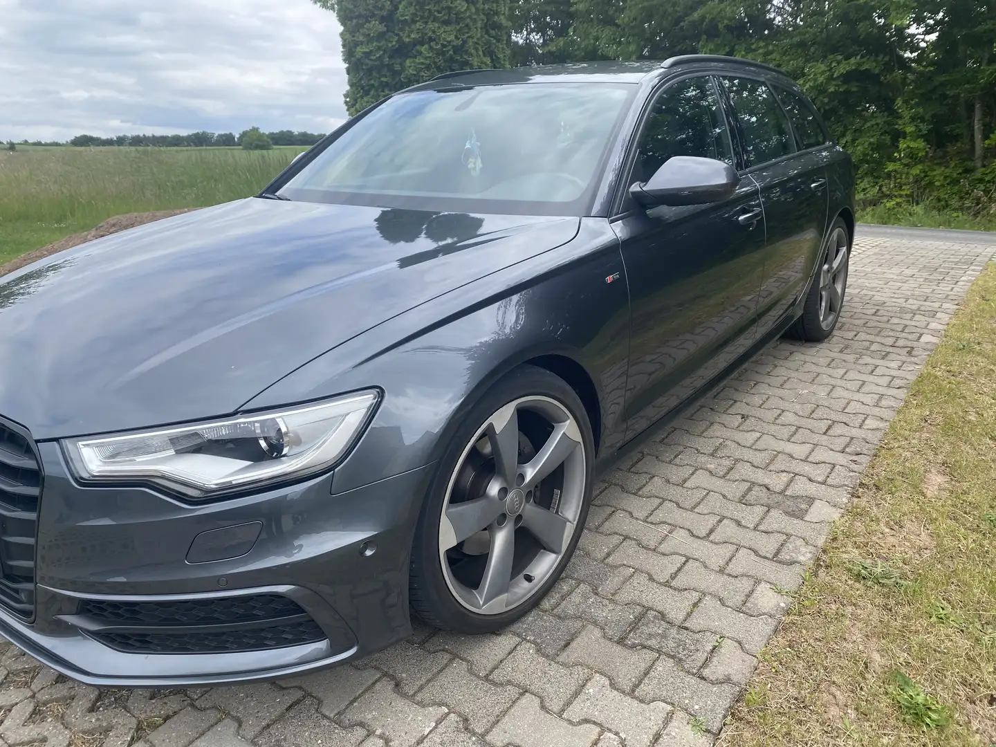 Audi A6 2.0 TDI sport selection Grau - 1