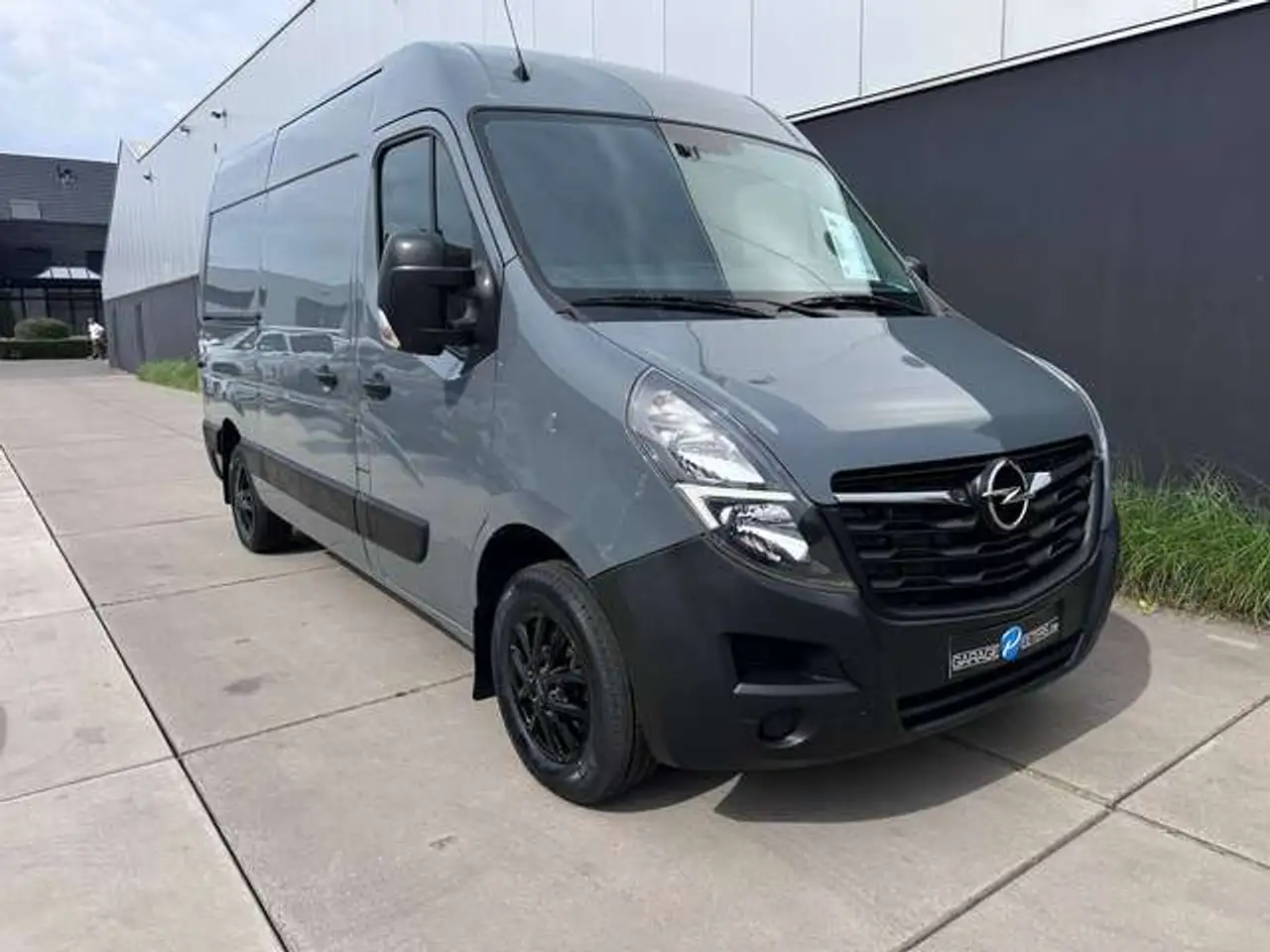 Opel Movano