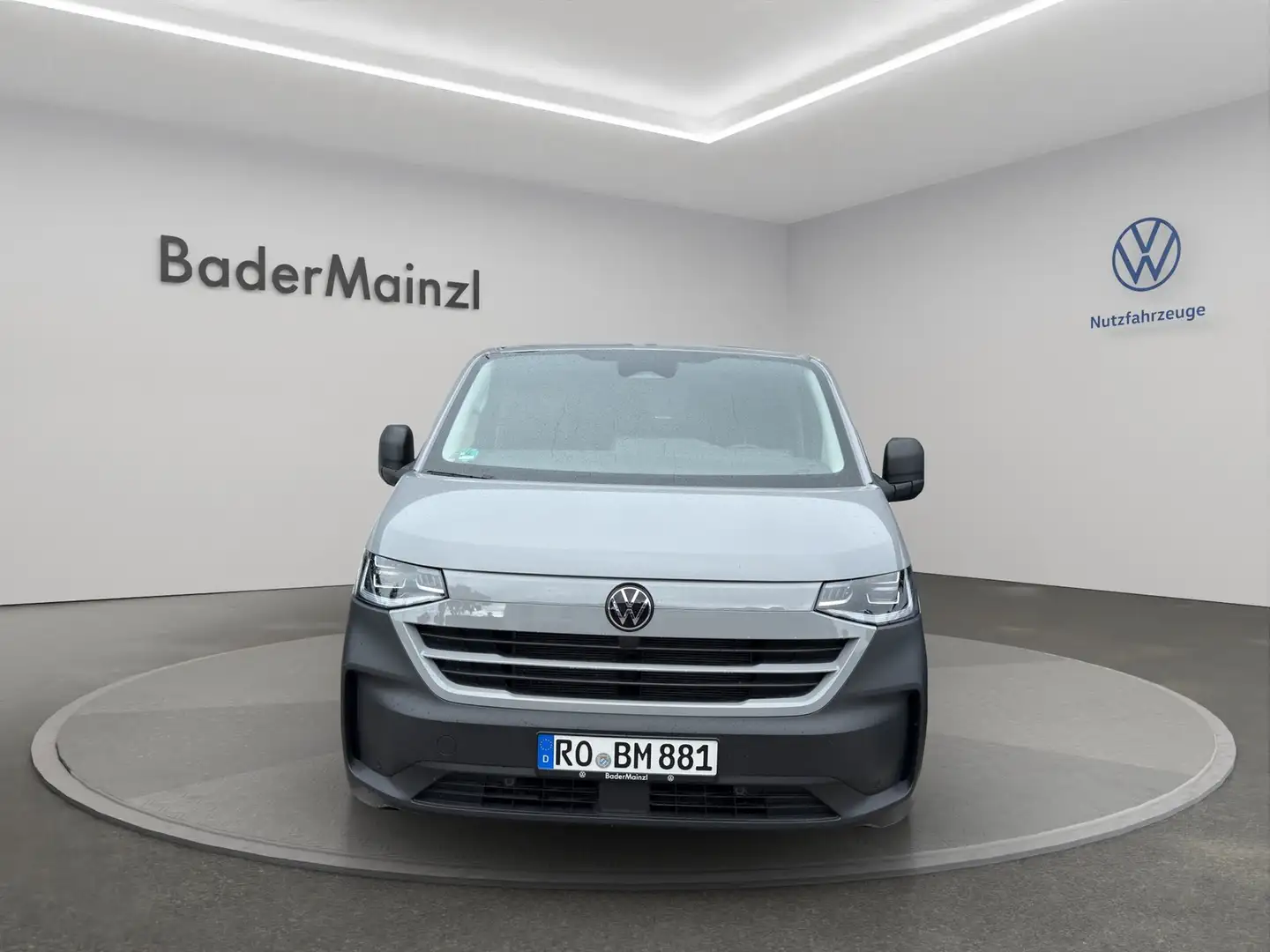 Volkswagen Transporter Kasten 2,0 l 125 kW TDI 4MOTION 8-G... Grau - 2