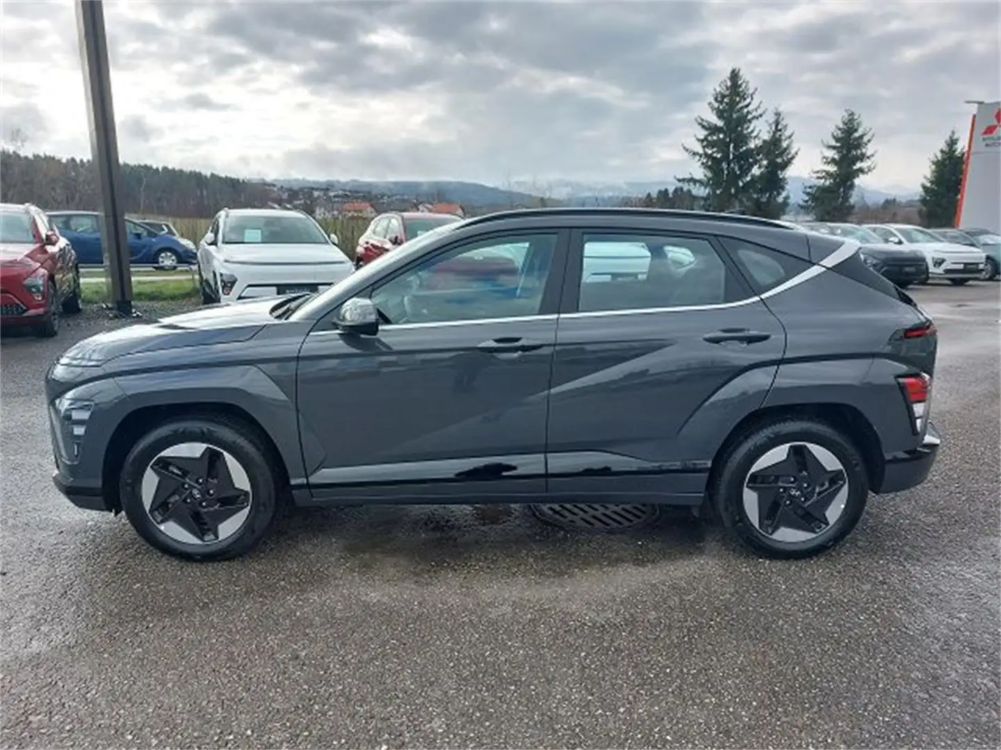 Hyundai KONA EV (SX2) Smart Line 48,6 kWh k6es1-O5 Grau - 2