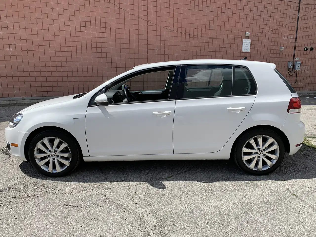 Volkswagen Golf снимка Volkswagen Golf