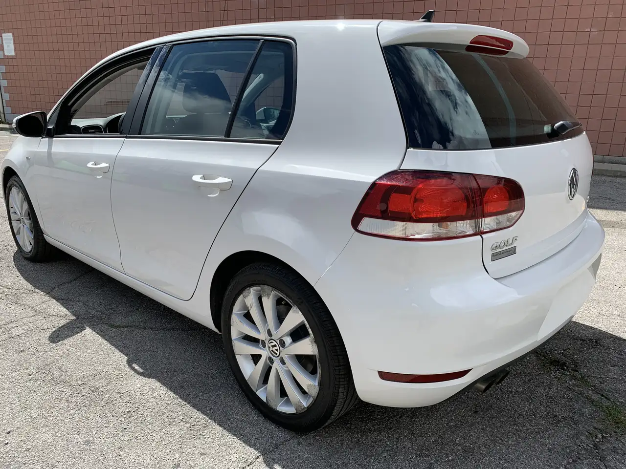 Volkswagen Golf снимка Volkswagen Golf