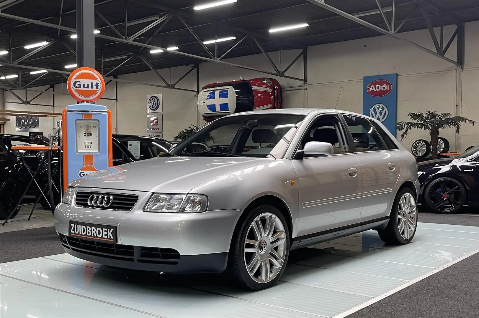 Audi A3 1.8 Automaat UNIEK!! Clima!! Nette Auto!! Zilver - 1