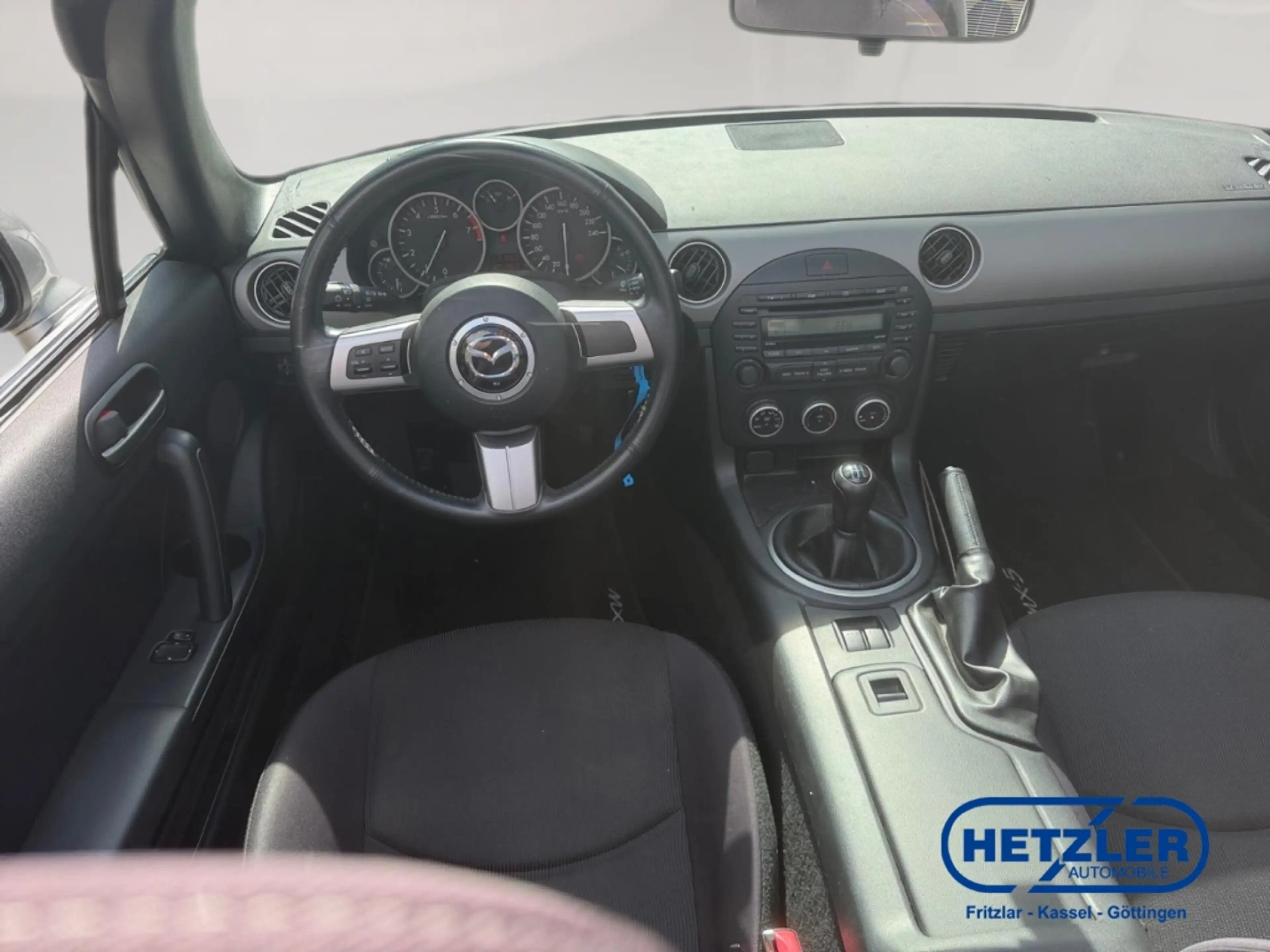 Mazda MX-5 1.8 Center-Line Sommerfahrzeug erst 31tkm Sportaus — photo 10