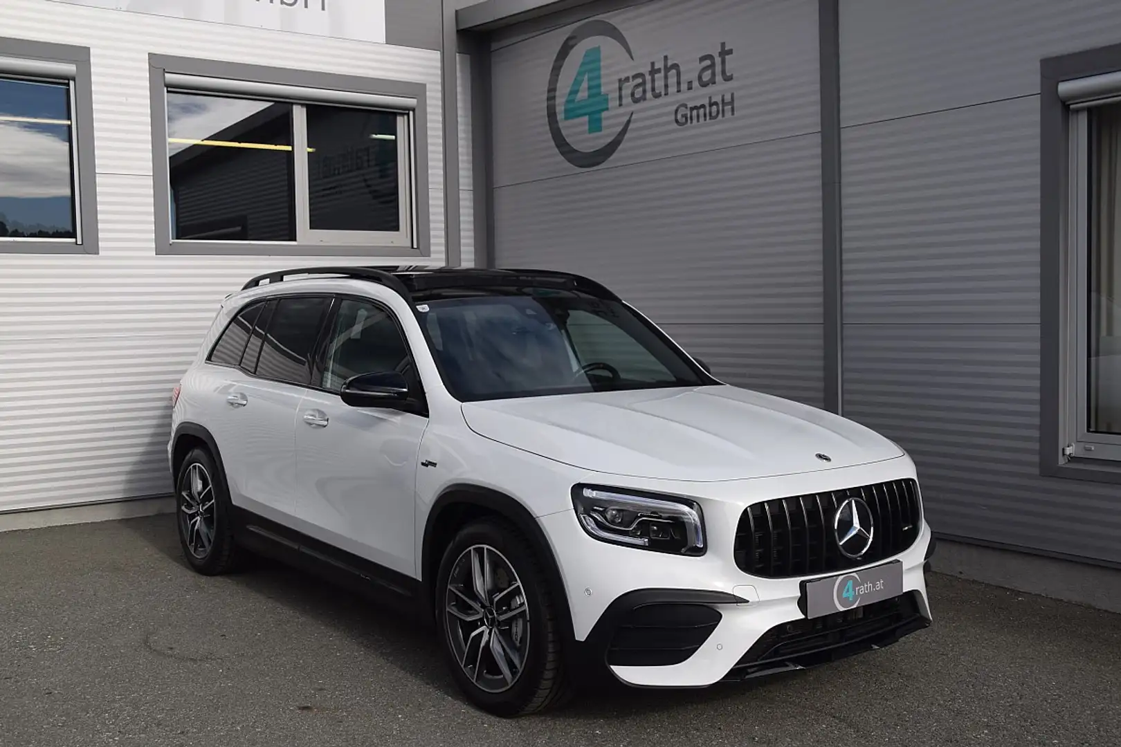 Mercedes-Benz GLB 35 AMG 4matic Advanced Plus Aut. Weiß - 1