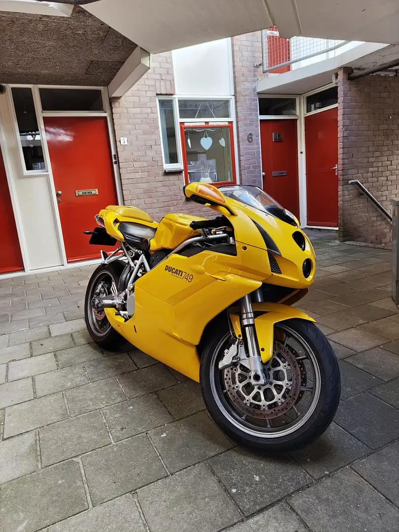 Ducati 749 Sárga - 1