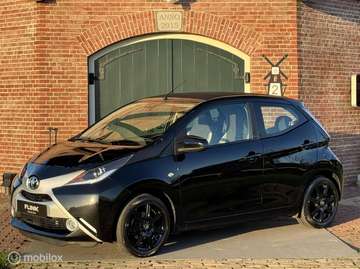 1.0 VVT-i x-wave Airco|LM Velgen|Cabrio