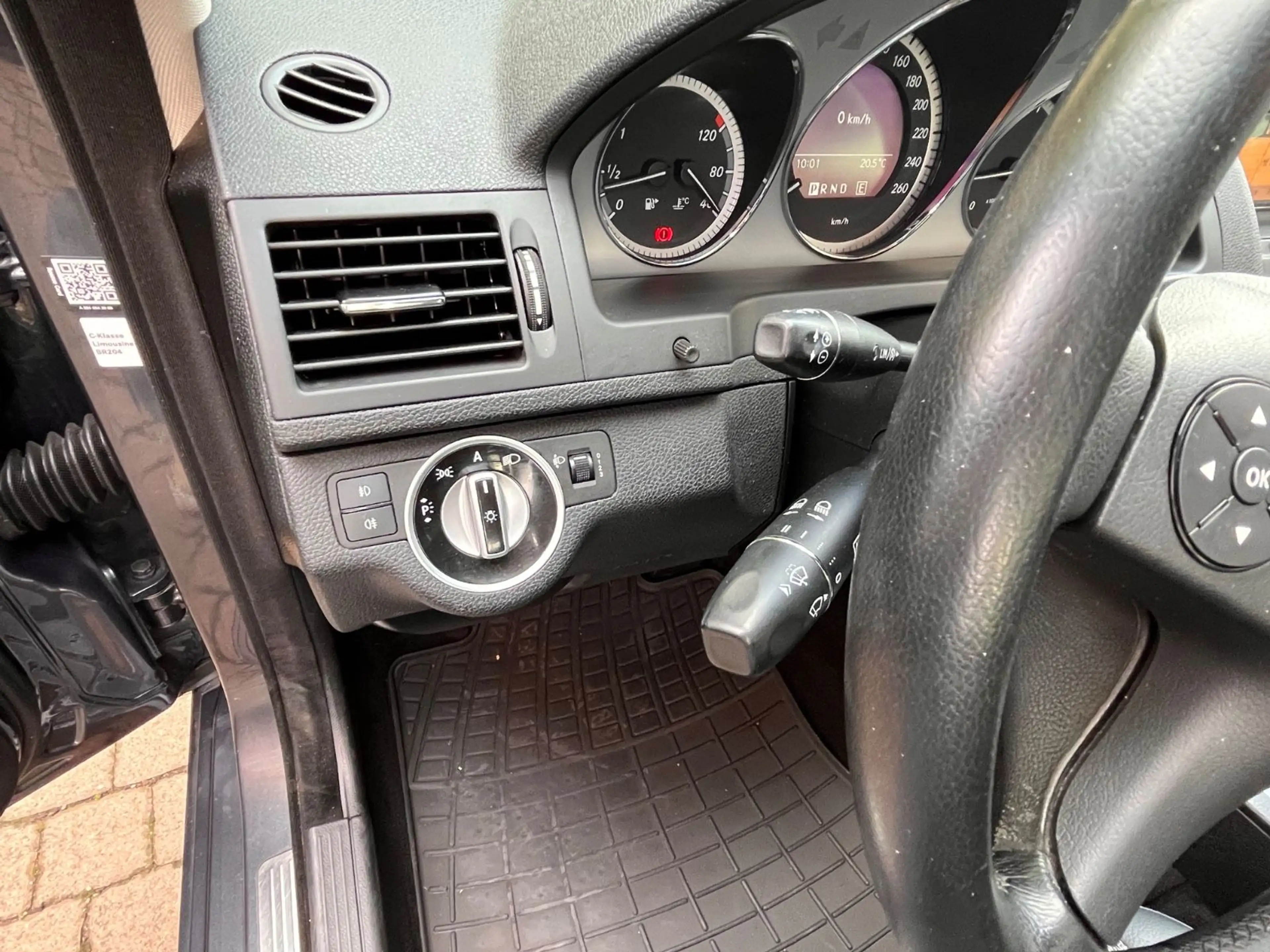 Mercedes-Benz C 250 CDI  Limousine BlueEfficiency — photo 13