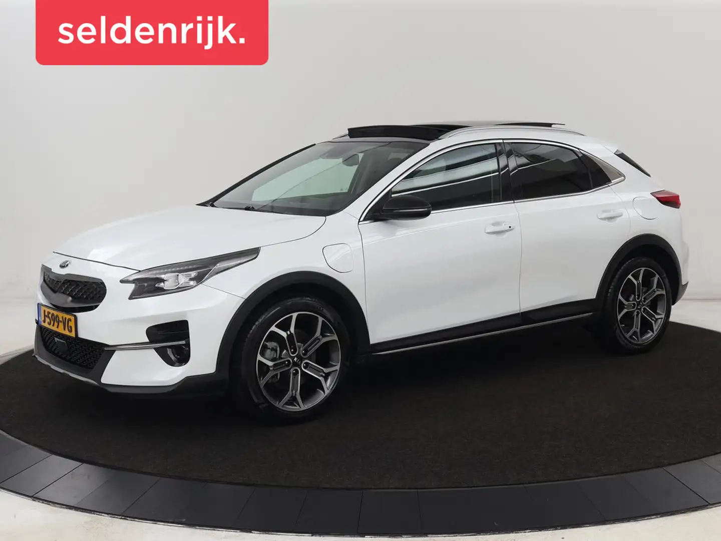 Kia XCeed 1.6 GDi PHEV ExecutiveLine | Panoramadak | Stoelve Wit - 1