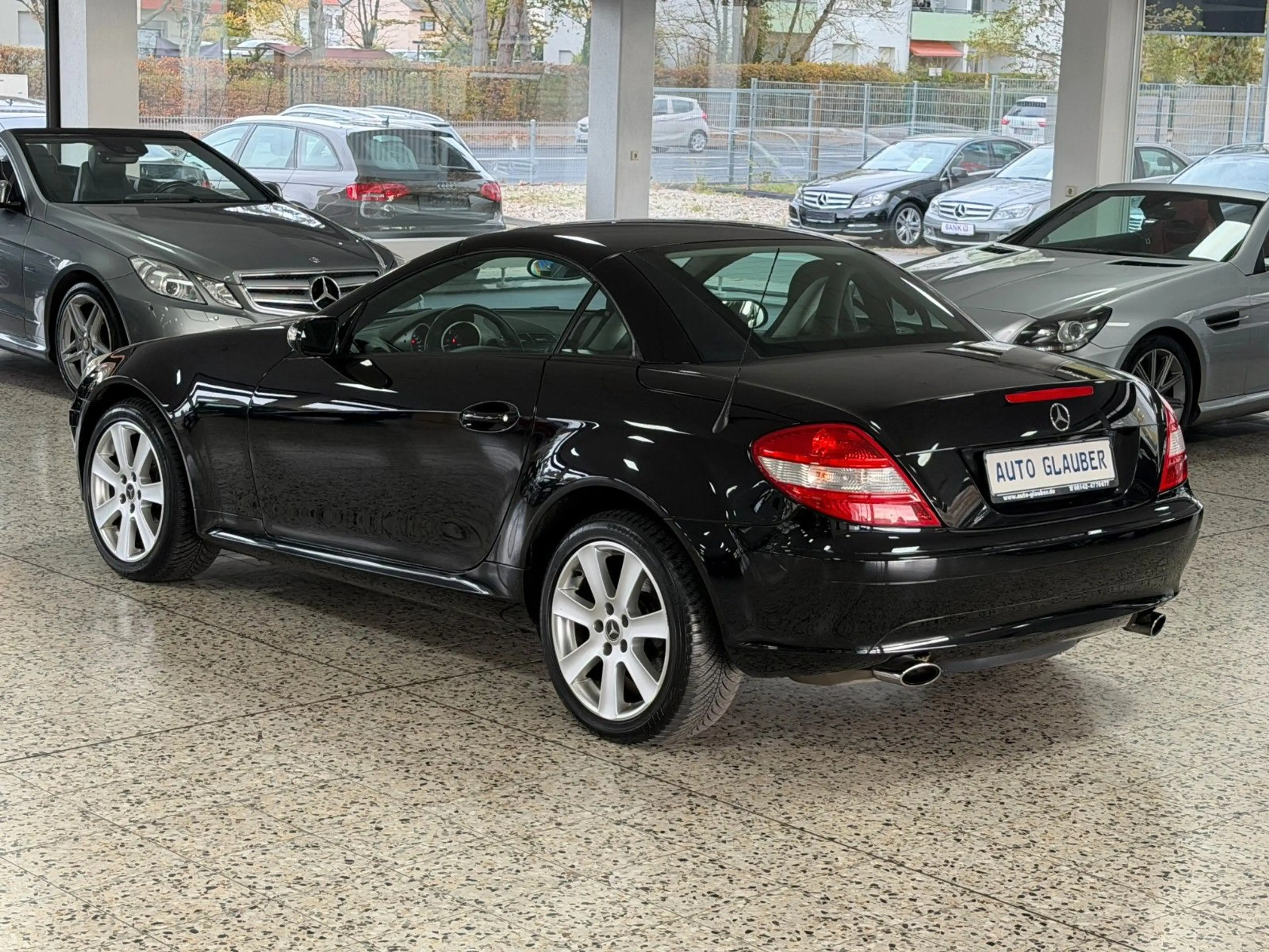 Mercedes-Benz SLK 200 Kompressor/Xenon/Leder/Airscarf/2.Hand — photo 3