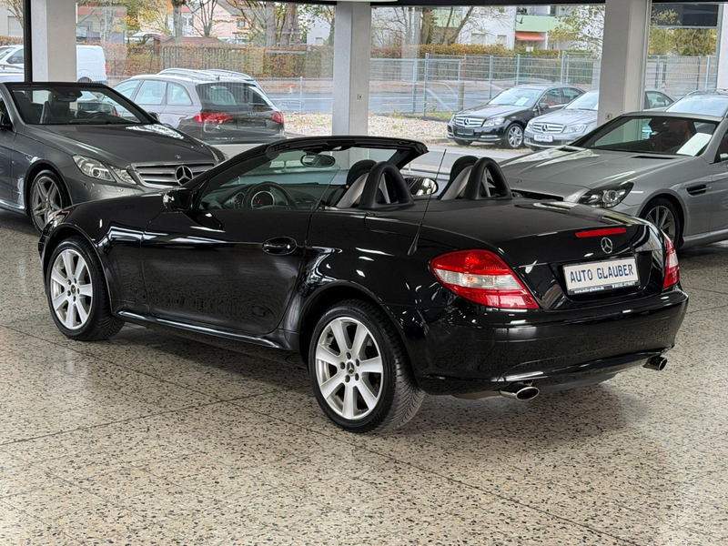 Mercedes-Benz SLK 200 Kompressor/Xenon/Leder/Airscarf/2.Hand — photo 4
