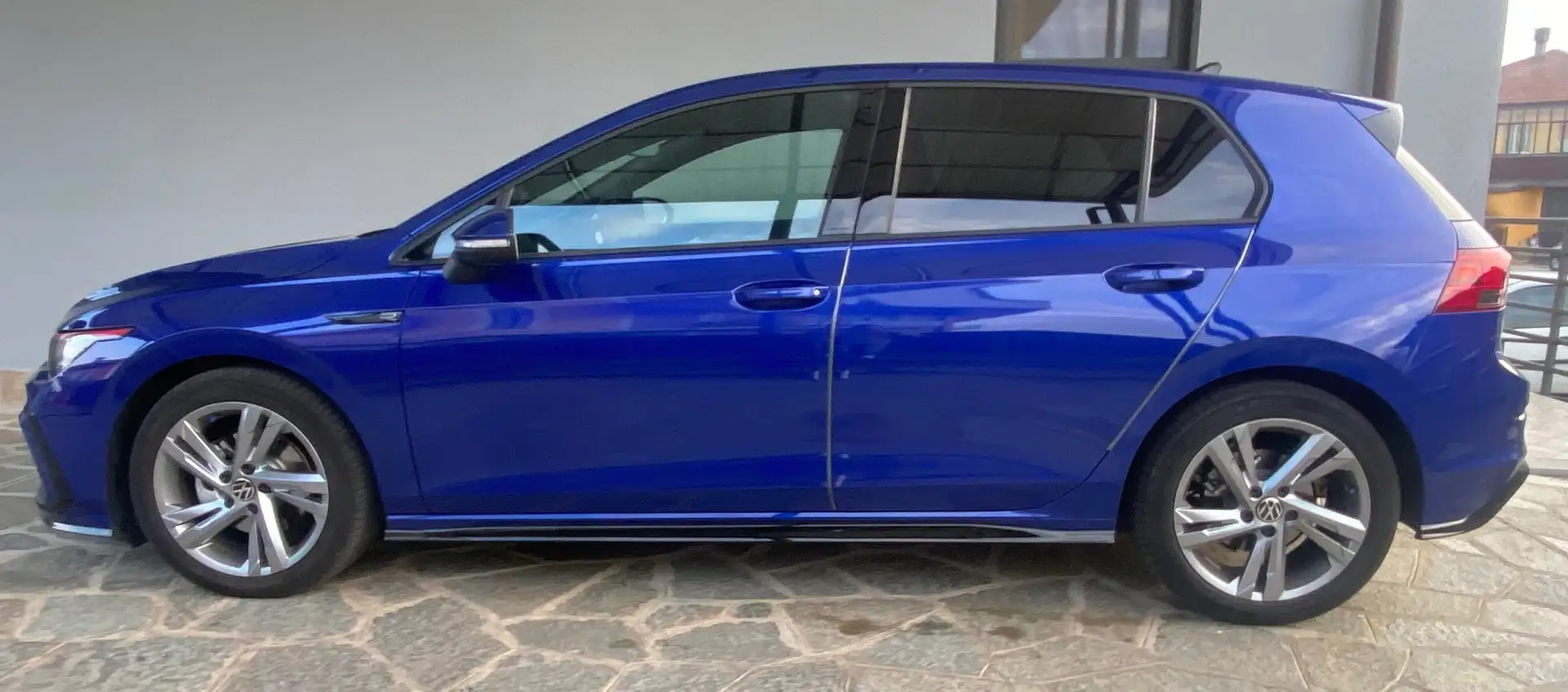 Volkswagen Golf 1.5 tsi evo R-Line 130cv Blauw - 2