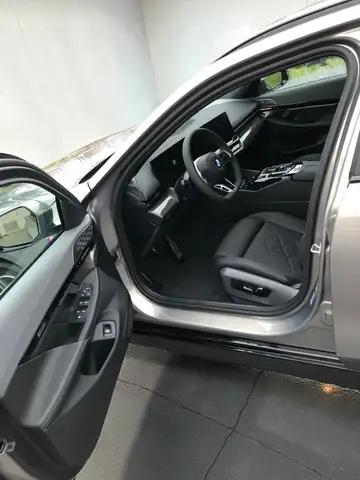 BMW 540 540d Touring MHEV xDrive Aut. Ansicht 5