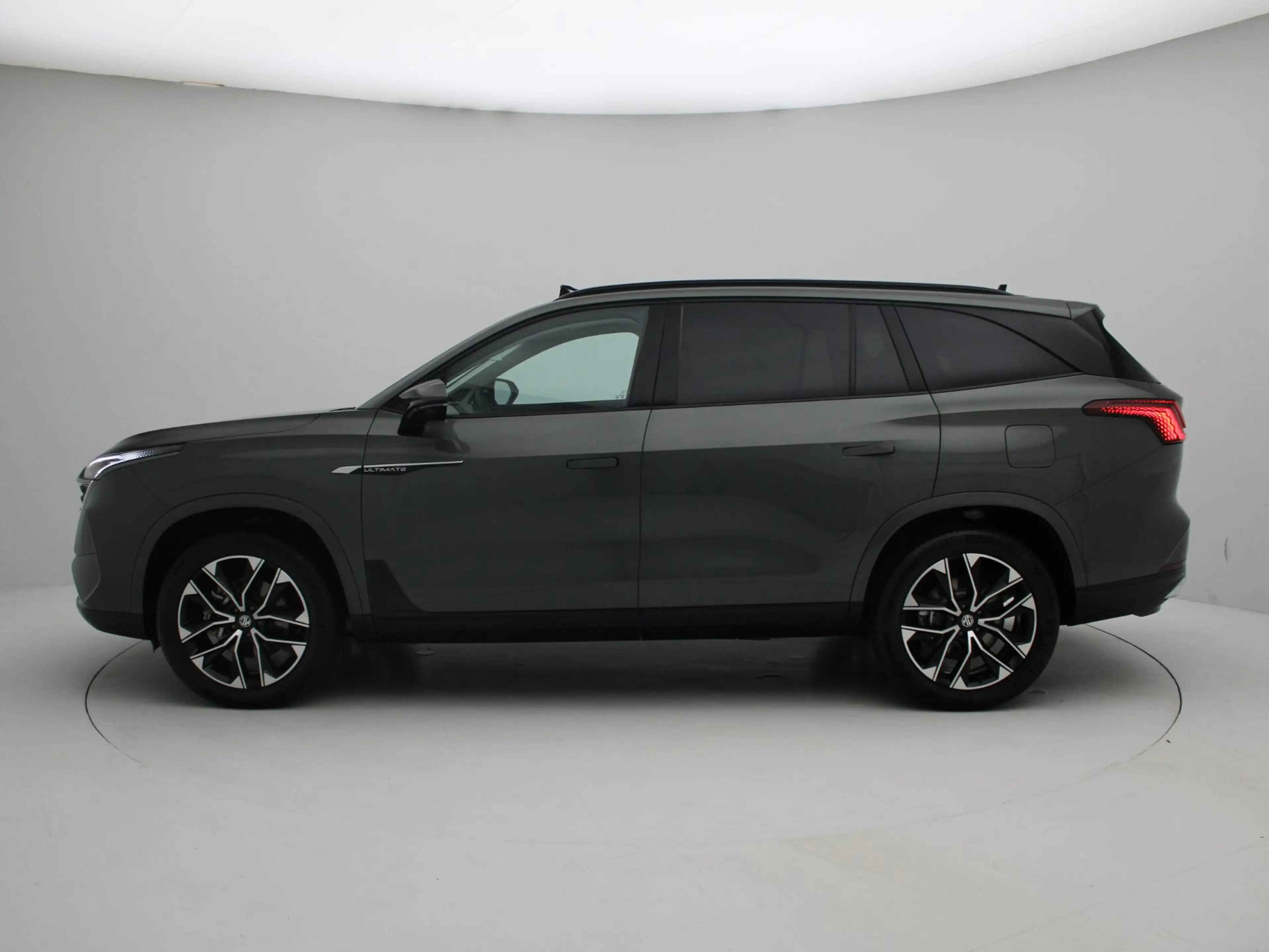 MG MGS9 1.5 Premium Plug-in Hybrid | Panoramadak | Apple C — photo 4