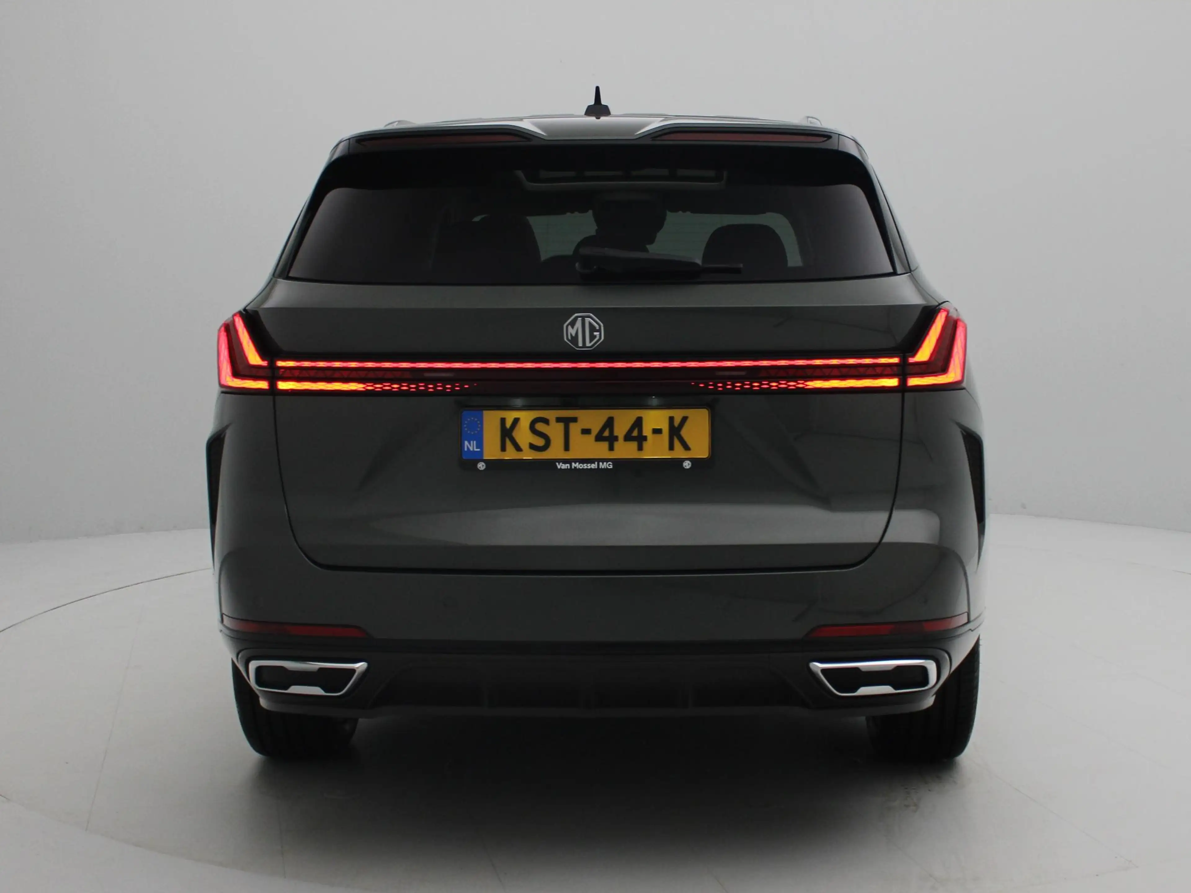 MG MGS9 1.5 Premium Plug-in Hybrid | Panoramadak | Apple C — photo 5