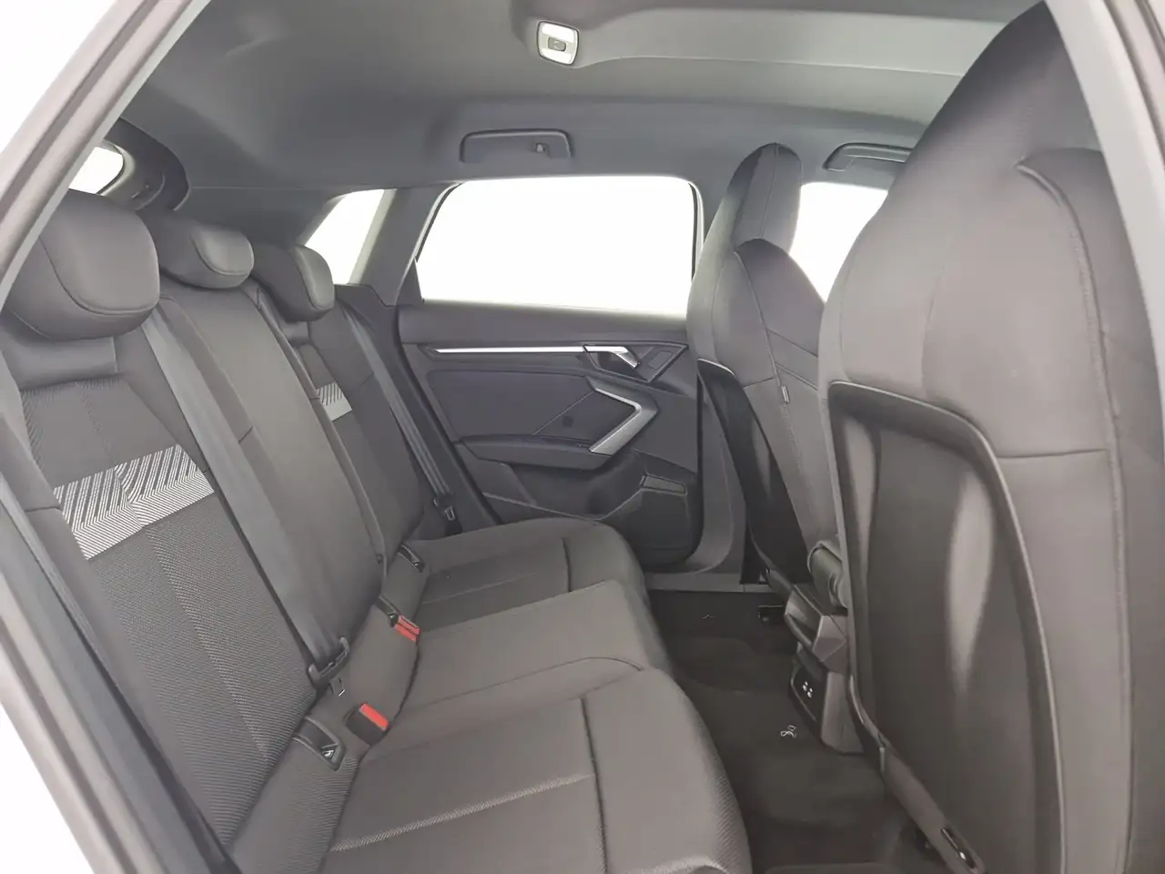 Audi A3 2026 — фото 14