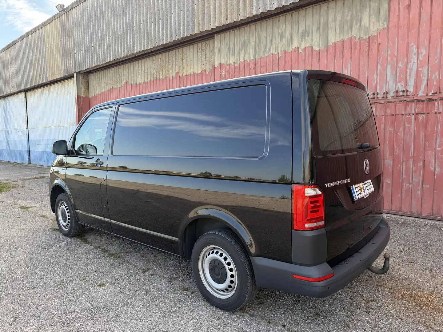 Volkswagen T6 Transporter DSG - 2