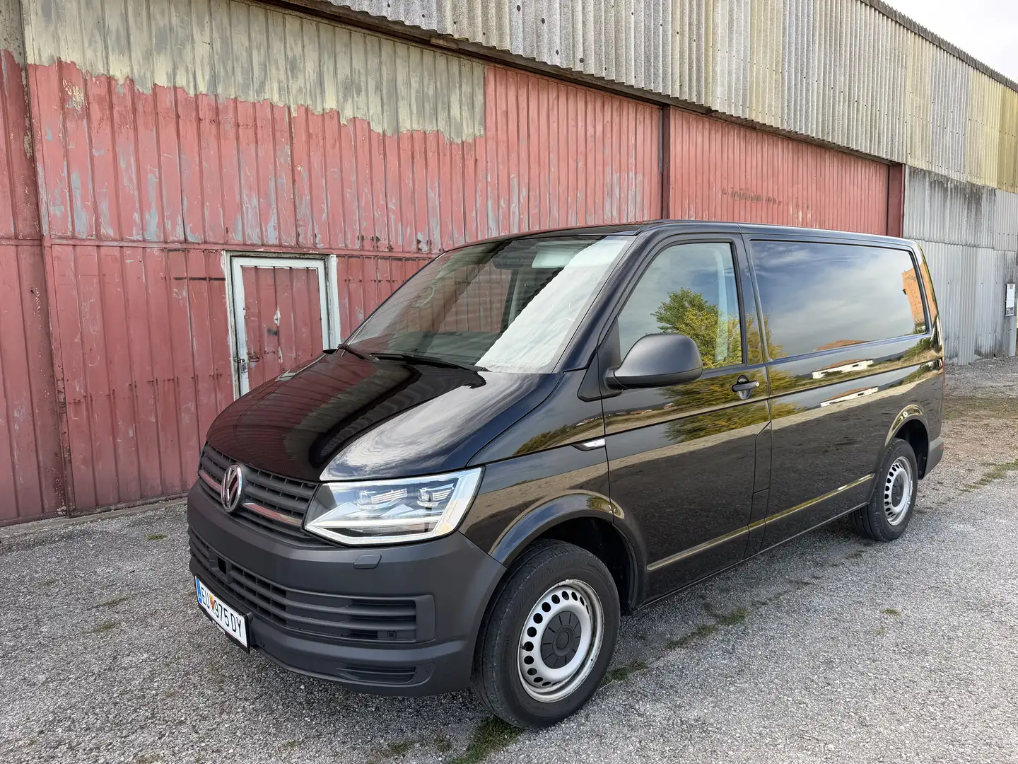 Volkswagen T6 Transporter DSG - 1