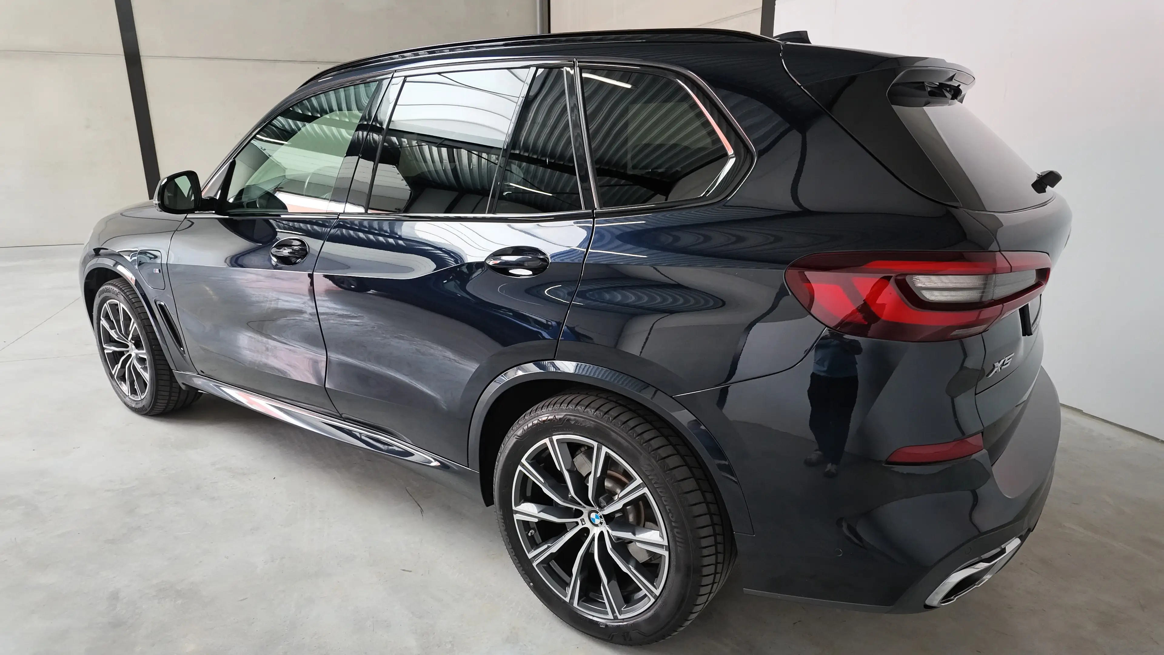 BMW X5 X5/xDrive45e/M SPORT/ WEINIG KM/ BMW ONDERHOUDEN/ PANORAMADAK/ TOP STAAT — photo 9
