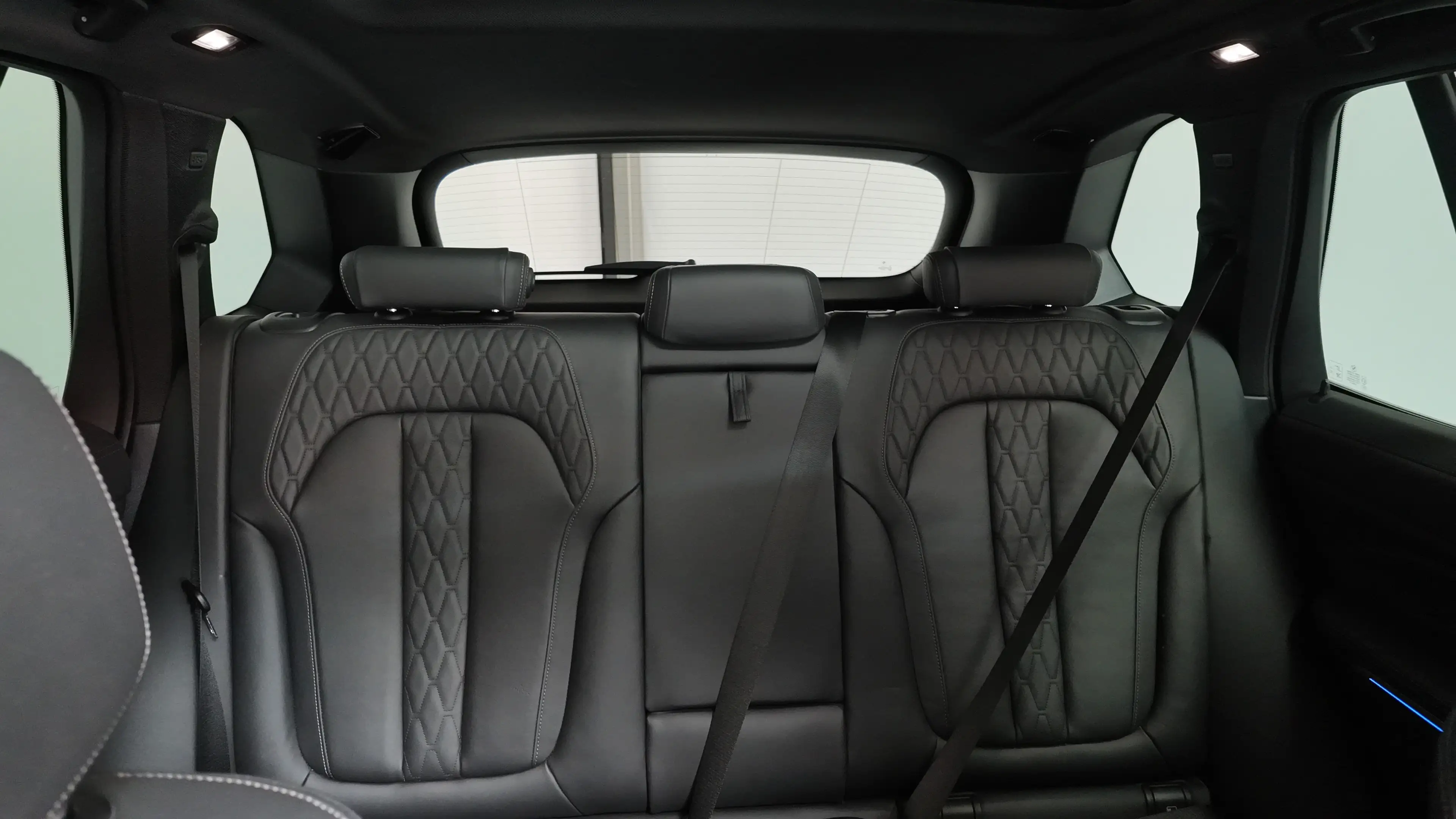 BMW X5 X5/xDrive45e/M SPORT/ WEINIG KM/ BMW ONDERHOUDEN/ PANORAMADAK/ TOP STAAT — photo 14
